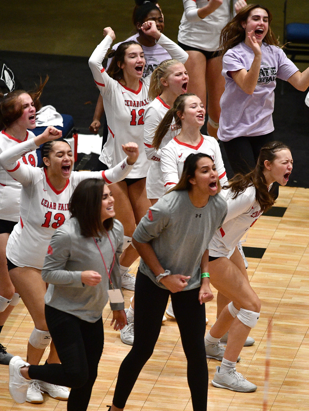 Cedar Falls vs Ankeny state volleyball